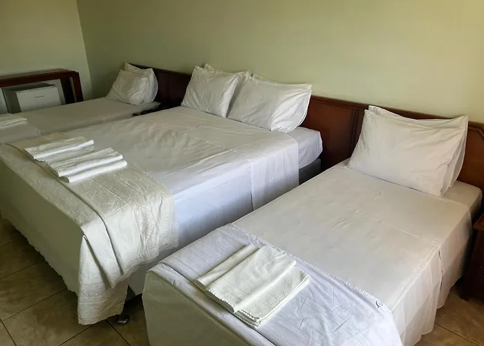 Italian Palace Hotel